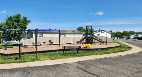 Gemstone Communities: Walton Ridge Playground Project